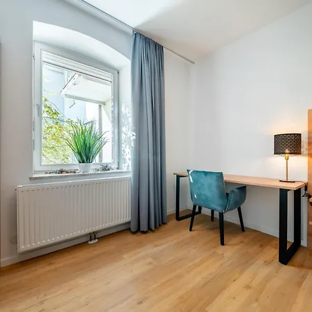 Apartment Sill By Inncomer *